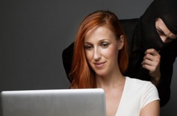 Do mobile phone spy apps really work?